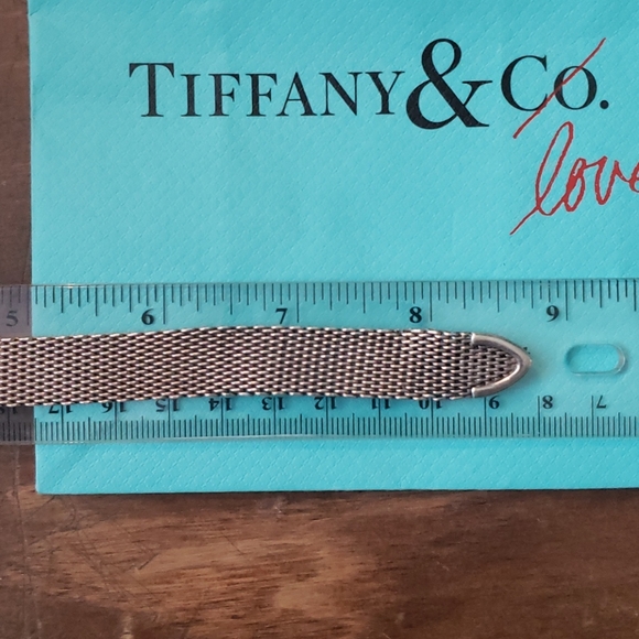 Tiffany Mesh Heart Buckle Bracelet - Picture 8 of 15